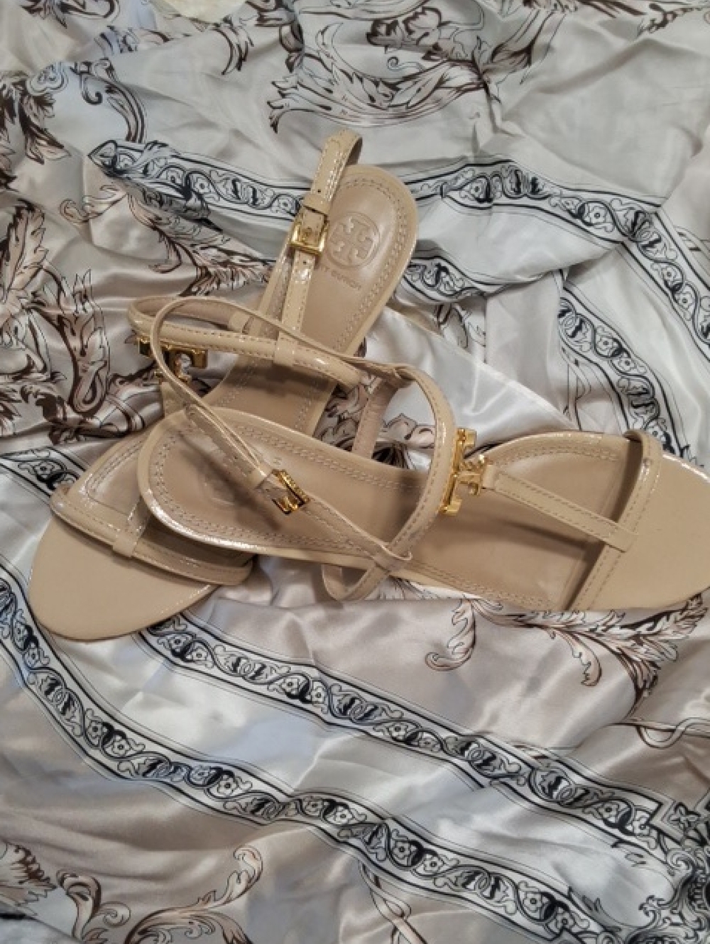 Tory Burch Beige Patent Leather T-Strap Sandals with Gold Accents